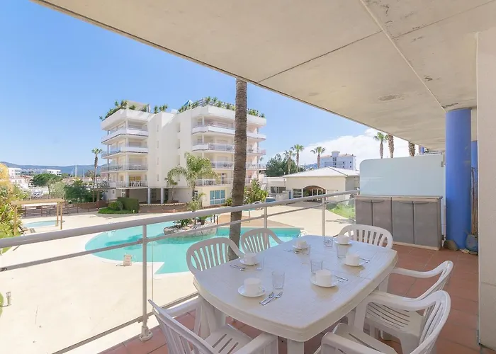 Bonito Aparatamento Con Vistas A La Piscina Av-70 Rosas